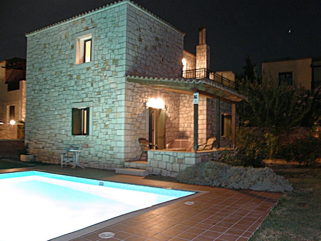Christina Villas- Minoan Inland Pentamodi Luaran gambar
